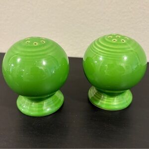 Fiestaware Shamrock Green Salt & Pepper Shaker Set – Vibrant & Collectible